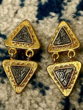 Vintage Two Tones Geometric Dangle Earring Triangle Clip On Statement Earrings